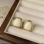 Contemporary Stud - K010